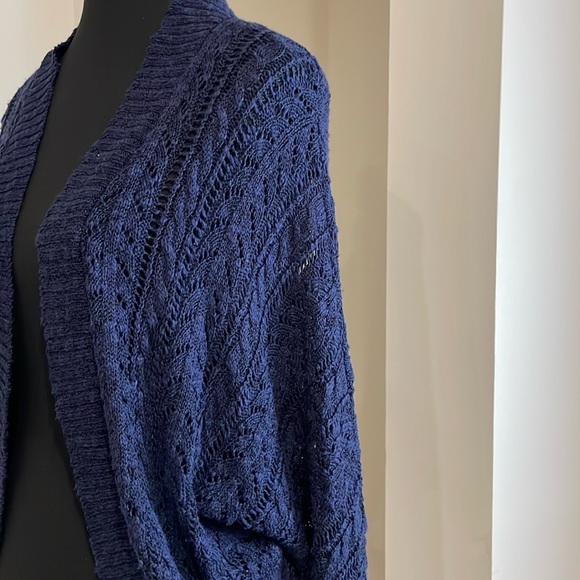 Denver Hayes Royal Blue  Pretty cocoon Style Knit Open Shrug . - Picture 2 of 6